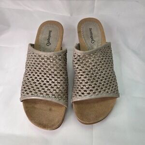 Baretraps Womens Champagne Sz 7.5 Flossey Woven Wedge Sandal Boho Beachy Resort